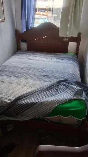 Cama de angelim