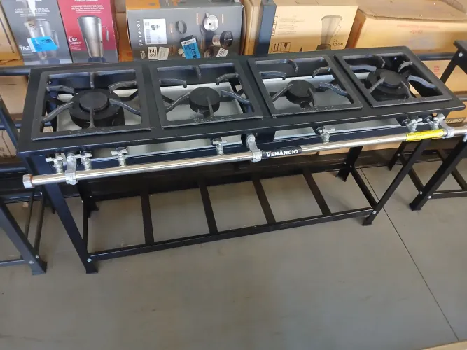 Fogão Industrial 4 Bocas em Linha Venâncio 30x30