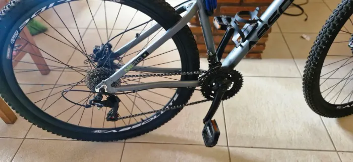 Vendo Bike Absolute pouco tempo de uso! Com documentação, preço a negociar!