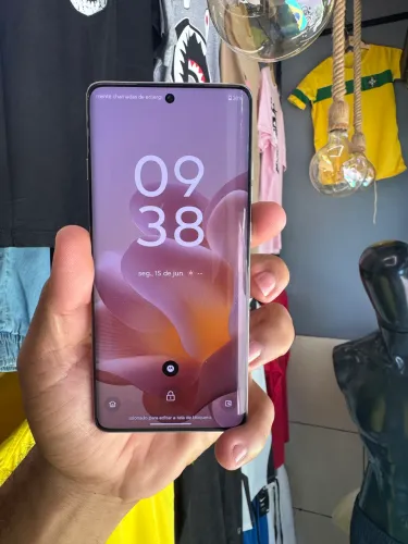 Motorola Edge 60 Pro (512 GB) e 12ram