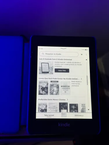 Kindle c/ capa azul