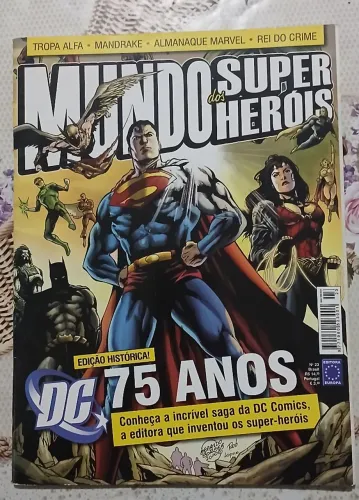 Mundo dos Super-Heróis n° 23 DC Comics 75 Anos Ed. Europa