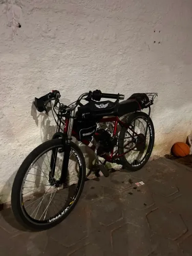 Bicicleta motorizada 80cc 