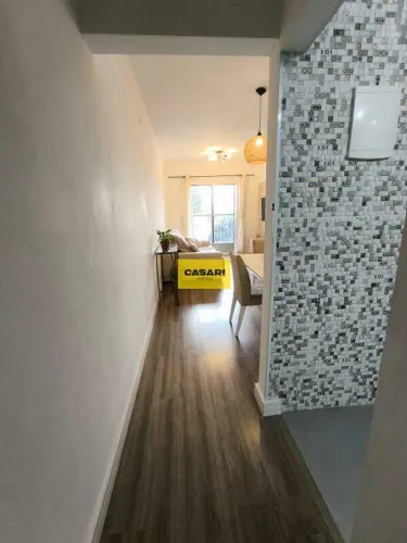 Apto Vila Marlene SBC Rua Continental 85 area util todo reformado 2 quartos Arm.Emb. Sala