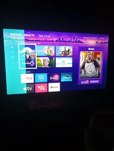 TV Smart Roku Semp 43 polegadas