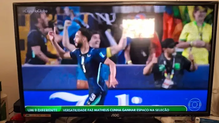Vendo tv 32 polegada analógico