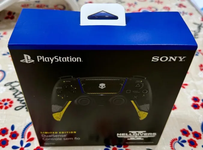 Dual Sense PS5 Limited Edition Helldivers " Lacrado "