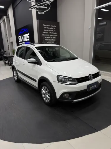 Volkswagen Crossfox 1.6 MI Total Flex 8V 5P 2014