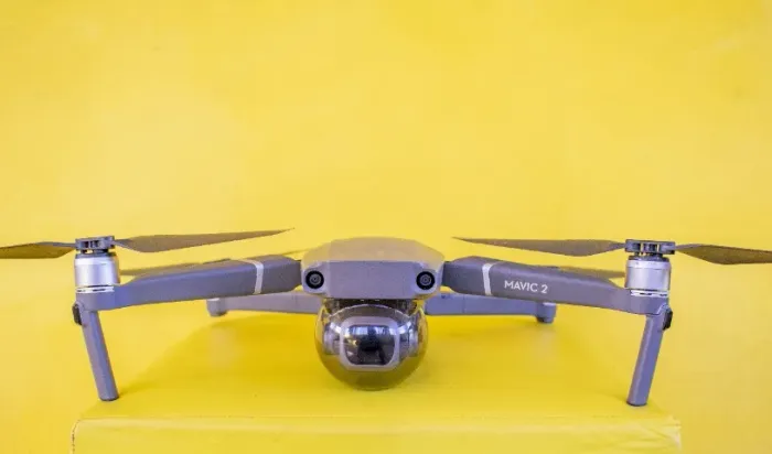 Drone Dji Mavic 2 Pro 4k com Duas Baterias e com Sensor De Obstáculo imagens expetaculares