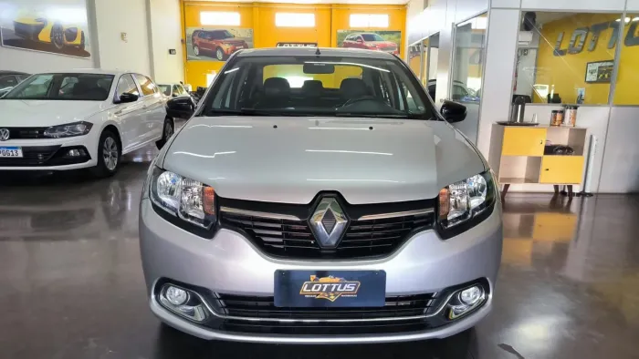 Renault Logan Dynamique Flex 1.6 16V 4P 2015