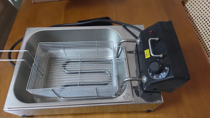 Fritadeira elétrica industrial 127V - 5 Litros