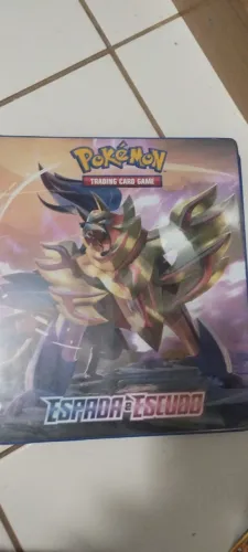 Vendo coleção pokémon de anos