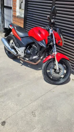 Vendo cb 300