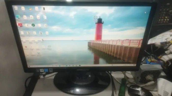 monitor 20" HDMI