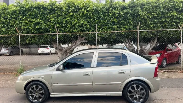 Chevrolet Astra Advantage 2.0 MPFI 8V Flexpower 5P 2011