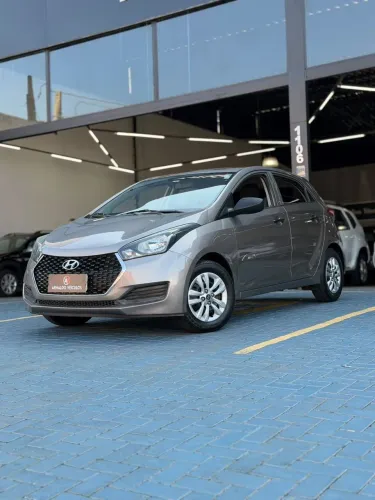 Hyundai HB20 Unique 1.0 Flex 12V Mec. 2019