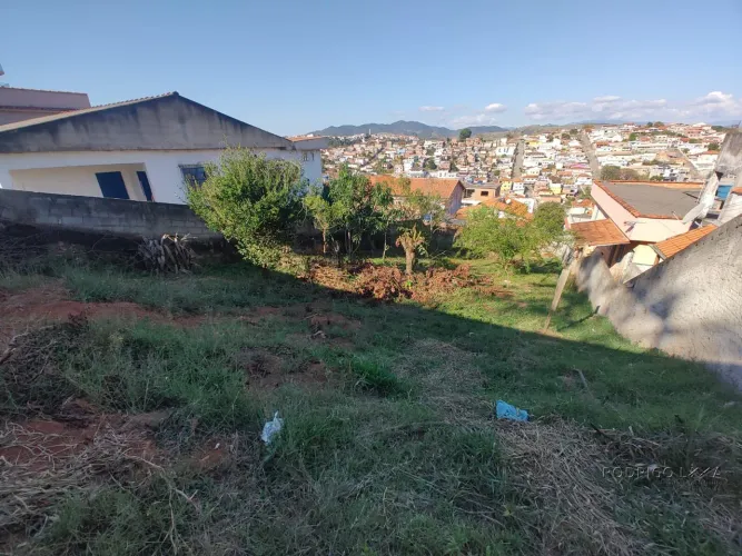 Lote para venda em São Lourenço MG