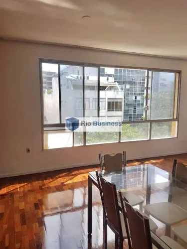 Apto 3 Qts (2 suítes), portaria 24h, vaga, prédio recuado