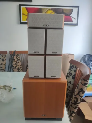 5 caixinhas e um subwoofer Denon japonês passivo