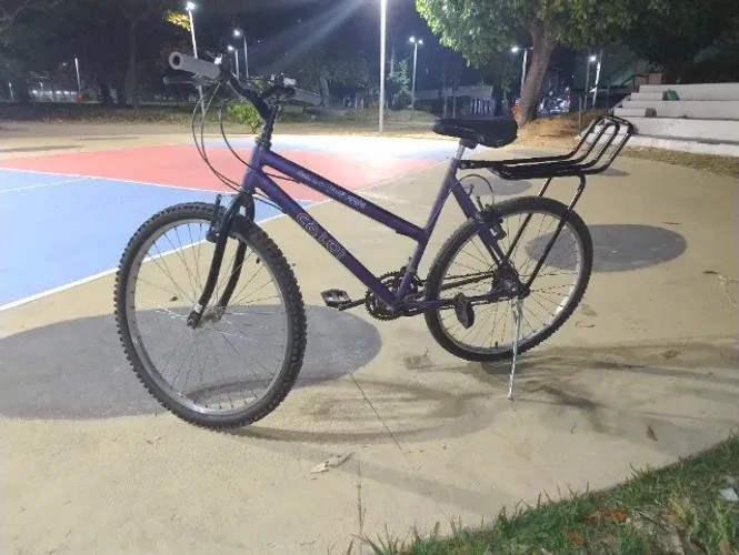 Bicicleta Caloi Aro 26 c/ marchas