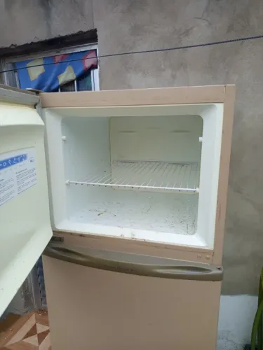 Geladeira em bom estado
