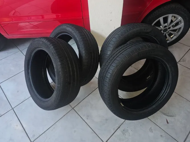 Pneu 225/50/17 Pirelli P7