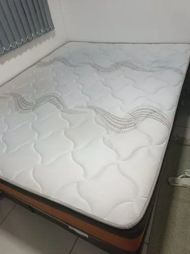Colchão de Casal Molas ensacadas+ Cama Box Base