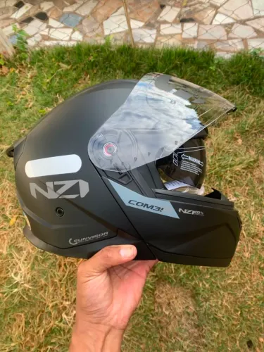 CAPACETE ARTICULADO ( ROBOCOP)