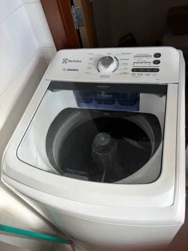 Máquina de lavar roupa 