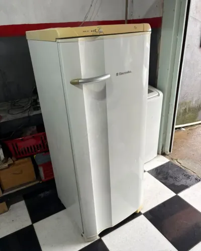 Geladeira Electrolux
