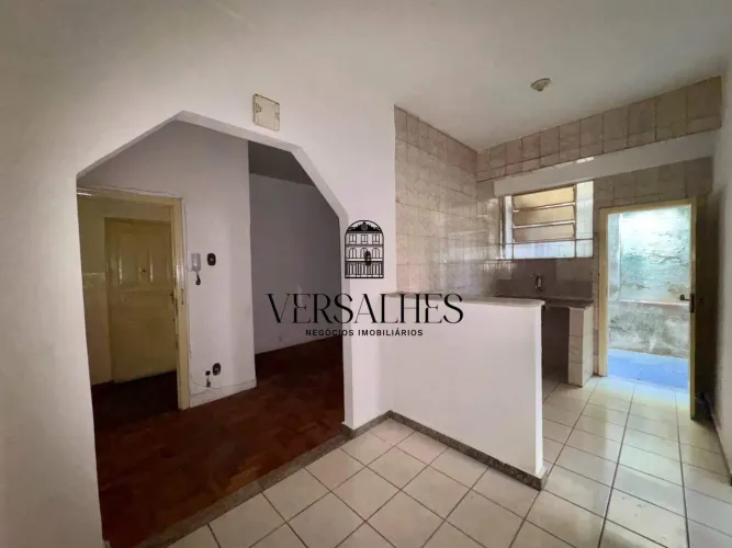 Apartamento à venda com 02 quartos, 01 banheiro, Sem vaga de garagem com 55m² - Bairro São