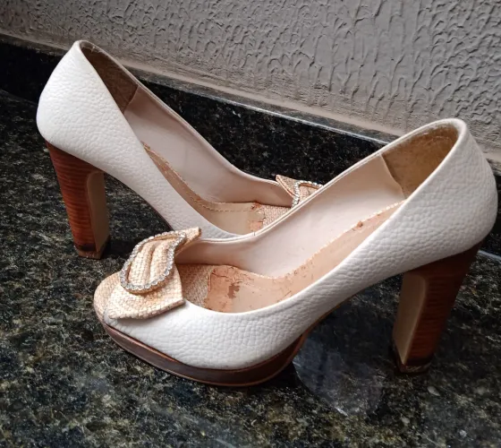 Sandália Feminina Rovelon 37