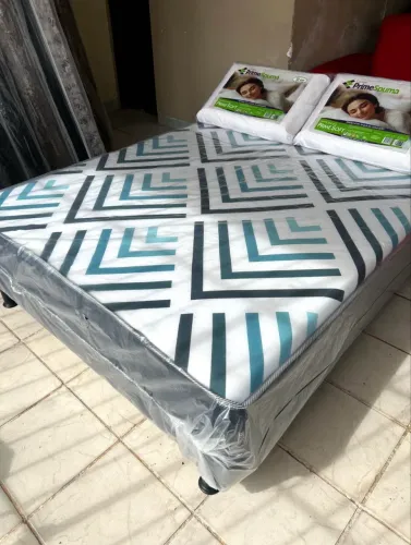Cama box casal