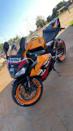 CBR1000RR FireBlade Repsol HRC ?Importada do Japão. Kumamoto?Troco por BMW S1000rr