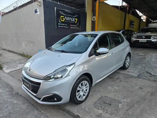 Peugeot 208 Active 1.2 Flex 12V 5P Mec. 2017