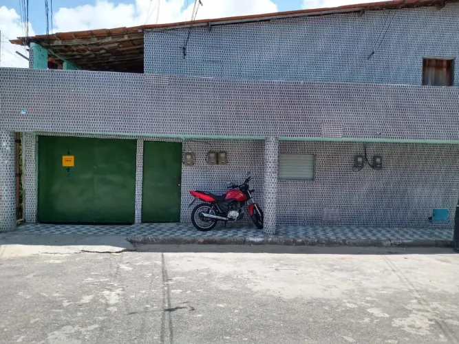 Aluga-se casas com 1 quarto