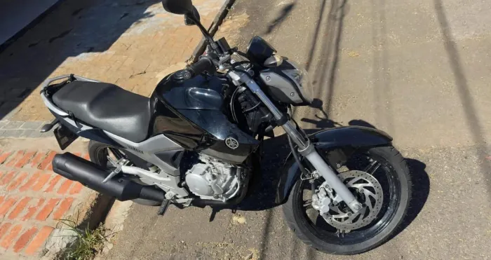 Yamaha Fazer 250 2014 Quitada