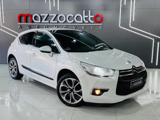 Citroen DS4 1.6 Turbo 16V 5P Aut. 2013