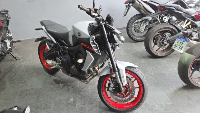 Yamaha MT-09