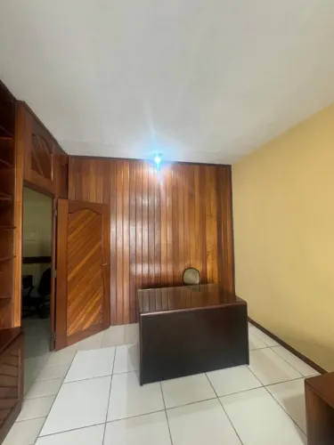 SALA ESCRITORIO ED. INFANTE DE SAGRES MOBILIADA 82,69m2