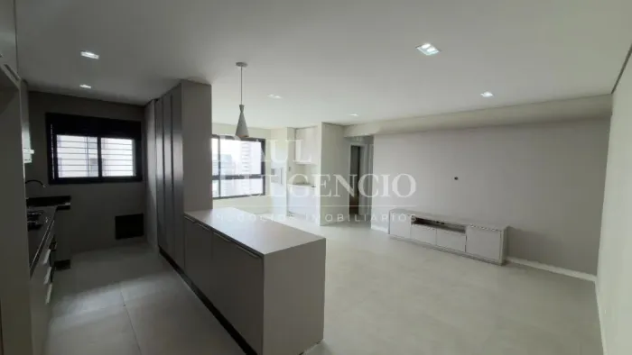 Apartamento para Alugar no Insight Palhano com 2 suítes e 2 vagas