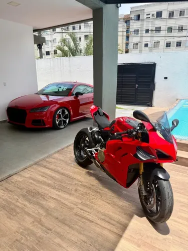 Ducati Panigale V4 S 2022