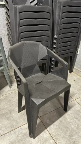 Cadeiras diamante 24 unidades