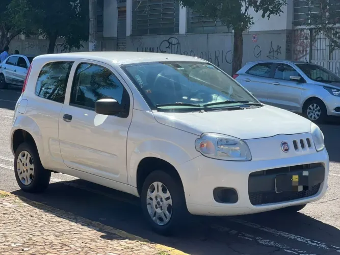 Fiat Uno Vivace 1.0 EVO Fire Flex 8V 3P 2015