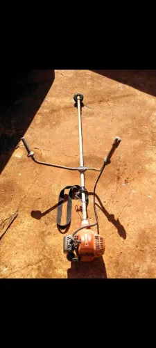 Roçadeira husqvarna 143r2