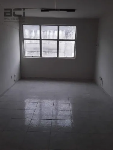 Sala para alugar, 37 m², por R$ 75.000,00 - Boa Vista - Recife/PE.