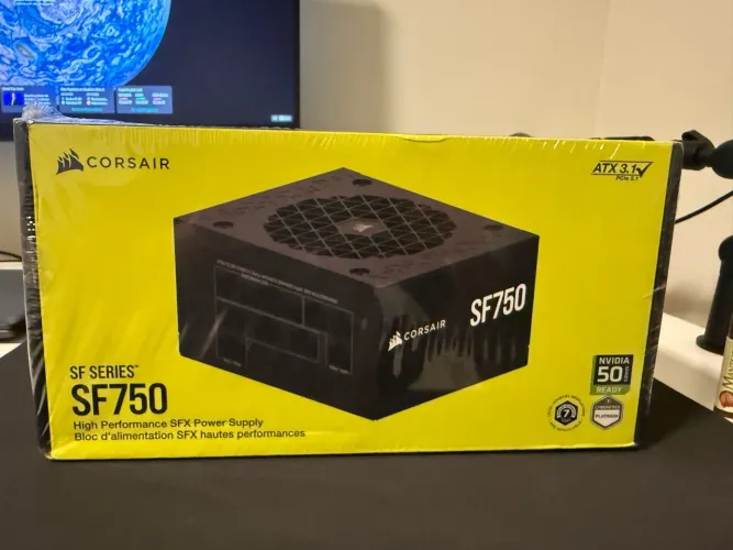 Fonte Corsair SF750w Platinum PCIe-5 lacrada