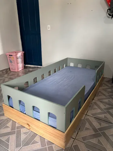 Vende se Cama montessoriana infantil