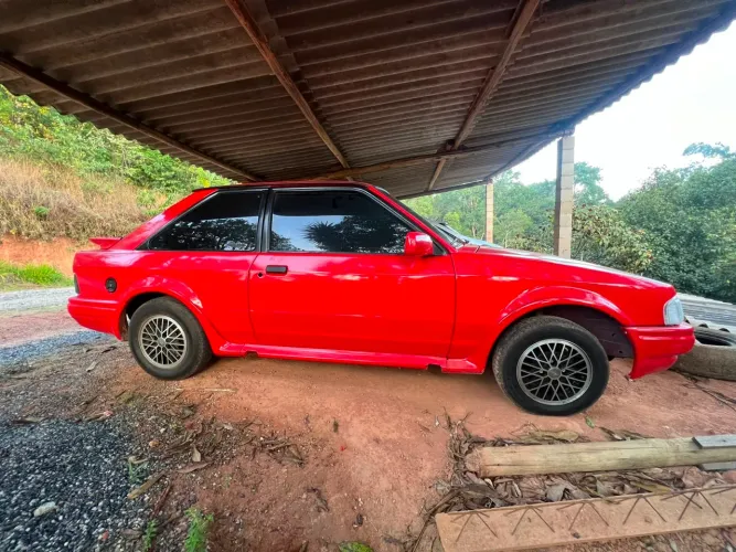 Ford Escort XR3 1.8 / 1.6 Beneton/form./laser 1987
