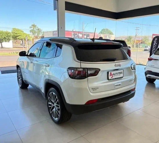 Jeep Compass Limited T270 1.3 TB 4X2 Flex AUT 2022